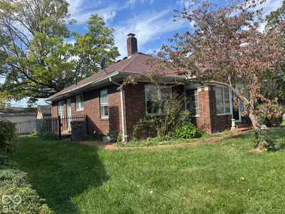 2804 Illinois Street, Indianapolis