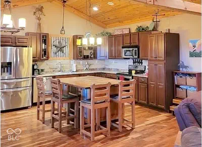 11104 County Road 1050, Stilesville - 40