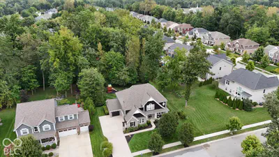 5736 Autumn Breeze Lane, Indianapolis - 50