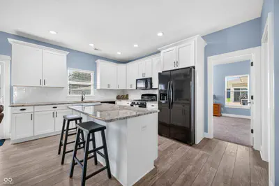 705 N Sobota Way, Trafalgar - 14