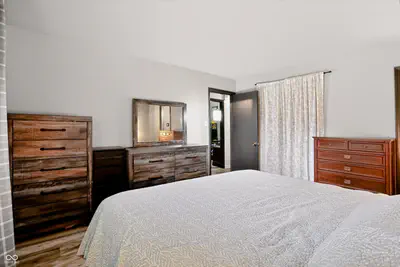 166 Altum Court, Bargersville - 37