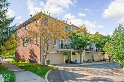 447 Autumn Drive, Carmel - 34