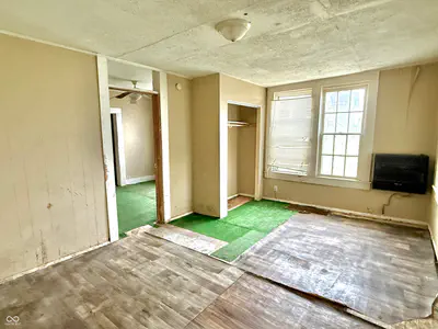 1327 Harrison Street, Shelbyville - 11