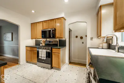 6041 Indianola Avenue, Indianapolis - 8
