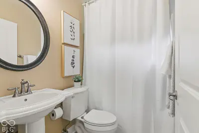 10041 Wading Crane Avenue, Fishers - 43