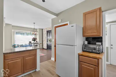 20 Woodland Drive, Indianapolis - 23