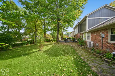 651 Hawthorne Drive, Carmel - 23