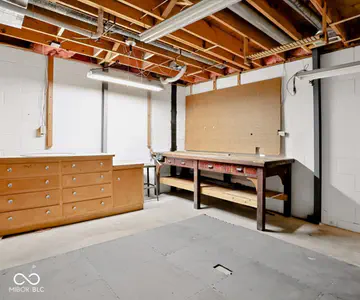 2601 Trotters Run, Bloomington - 41