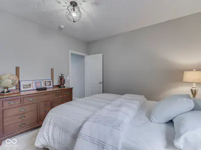 526 King Fisher Drive, Brownsburg - 34