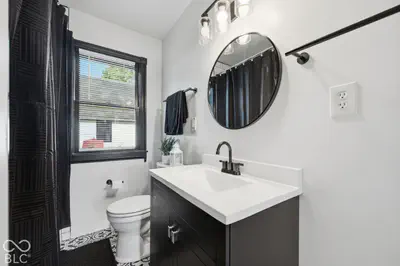 1334 Runyon, Greenwood - 9