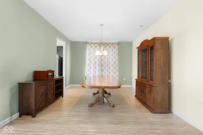 2432 Creekland Drive, Columbus - 16
