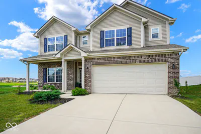 6602 W Whispering Way, Greenfield