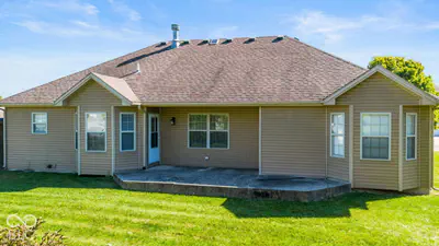 2230 Roaming Hills Drive, Richmond - 9