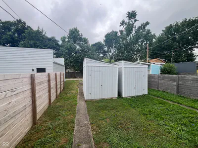 2114 Woodlawn Avenue, Indianapolis - 28