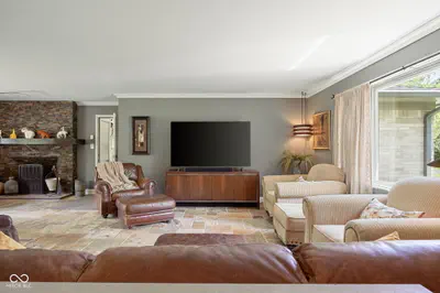 7050 Allisonville Road, Indianapolis - 27