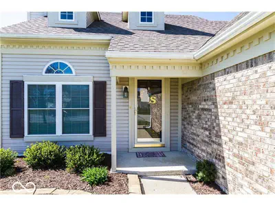 10812 Washington Bay Drive, Fishers - 5