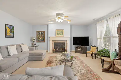 13695 Stanford Drive, Carmel - 9