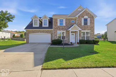 8035 Meadow Bend Lane, Indianapolis