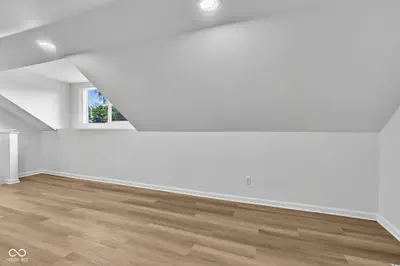 1201 N State Road 157, Bloomfield - 36