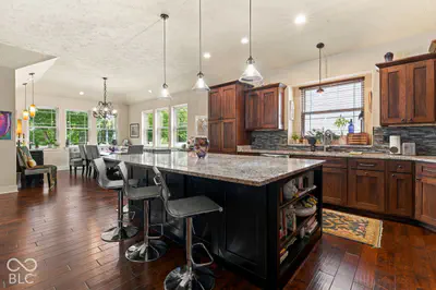 6736 W Stonegate Drive, Zionsville - 13