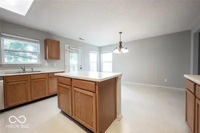 10290 Tournon Drive, Fishers - 21