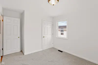 186 8th Avenue, Beech Grove - 14