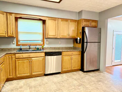 633 Pioneer Drive, Indianapolis - 9
