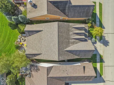 15233 Kampen Circle, Carmel - 8