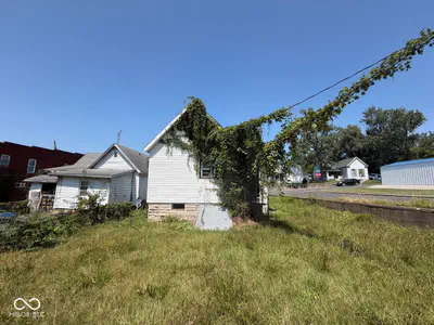 702 15th Street, Bedford - 11
