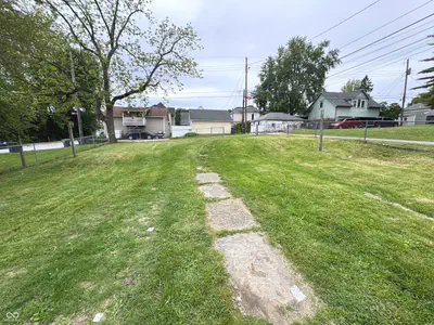 411 Perkins Street, Rushville - 50