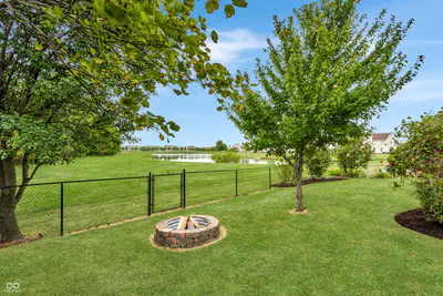 6115 Green Glade Drive, Whitestown - 26