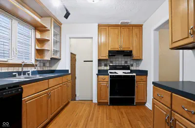 6171 Kingsley Drive, Indianapolis - 7