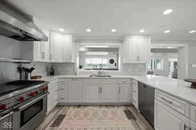 7800 Lakewood Drive, Unionville - 17