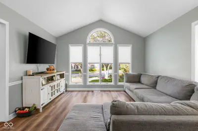 1001 Butternut Drive, Columbus - 19