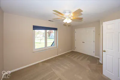 11582 Sutton Place Drive, Carmel - 24