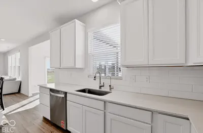 19060 Seaforth Way, Westfield - 35