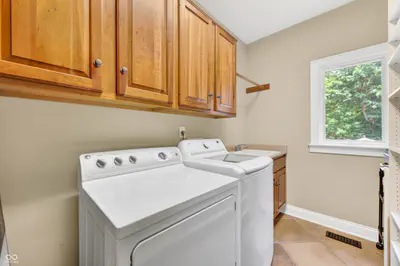 1981 Caledonian Court, Greenwood - 42