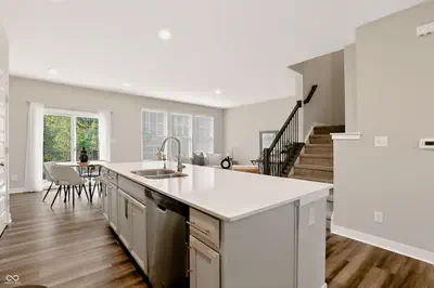 933 Yorkshire Lane, Zionsville - 6