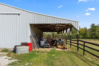 7165 Base Road, North Vernon - 29