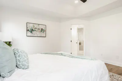 12818 Double Eagle Drive, Carmel - 19