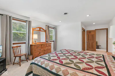 1024 Auman Drive, Carmel - 47
