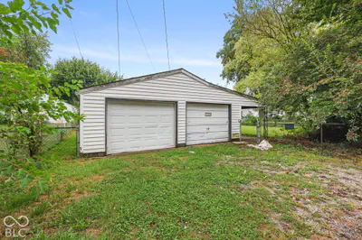 1116 Berwick Avenue, Indianapolis - 30