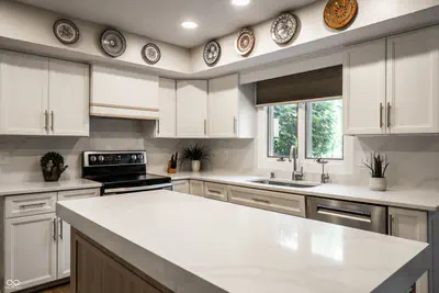 13890 Saben Court, Carmel - 8