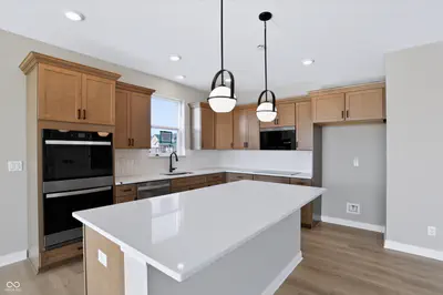 6757 Thresher Pass, McCordsville - 6