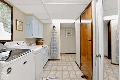 5556 Meckes Lane, Indianapolis - 25