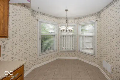 3057 Sugar Maple Court, Carmel - 9