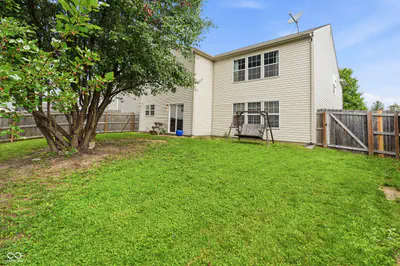 3915 Rosefinch Circle, Indianapolis - 28