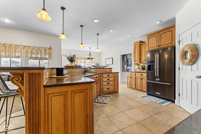 256 Chase Court, Seymour - 14