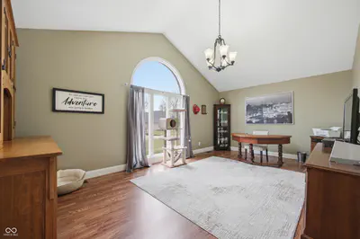 209 Copperwood Court, Muncie - 7