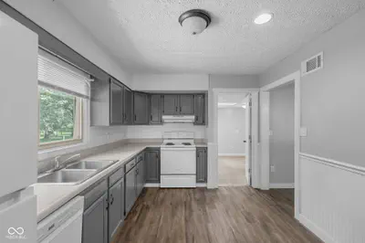 1075 Morgantown Road, Greenwood - 7